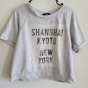 H&M gray sweater, short sleeve tee size medium